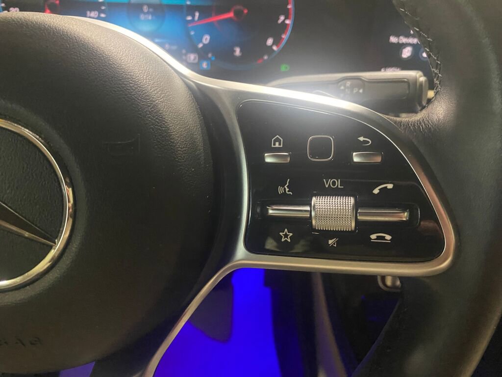 Used 2022 Mercedes-Benz A 220 4MATIC image 10