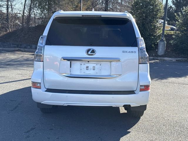 Used 2020 Lexus GX 460 Premium w/ Premium Package image 3