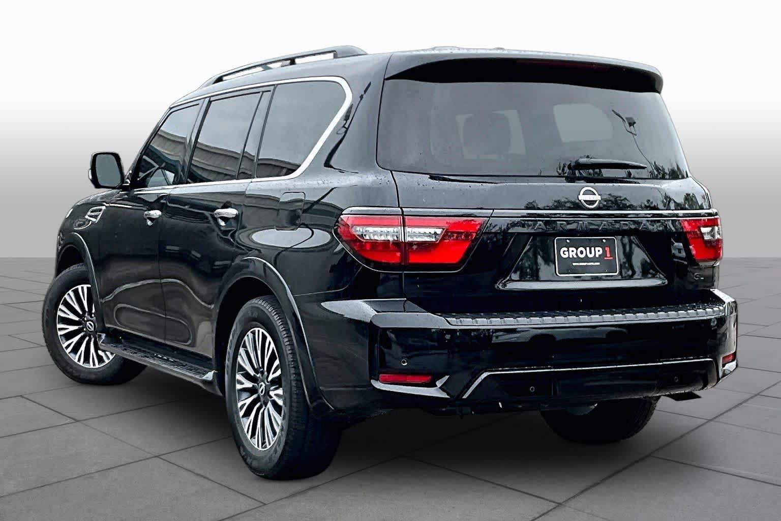 Certified 2023 Nissan Armada SL w/ Midnight Edition Package RWD image 12