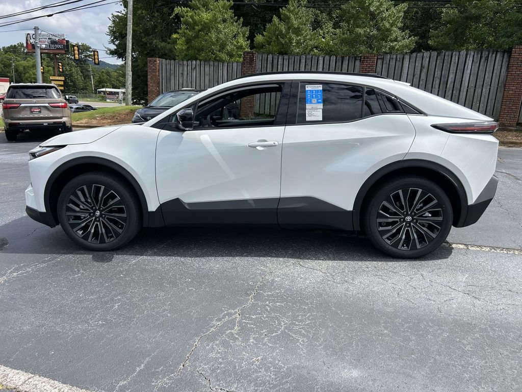 New 2026 Toyota C-HR AWD/4WD image 6
