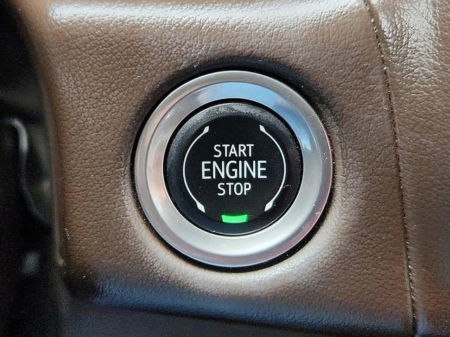 Used 2024 Chevrolet Tahoe LS RWD image 17