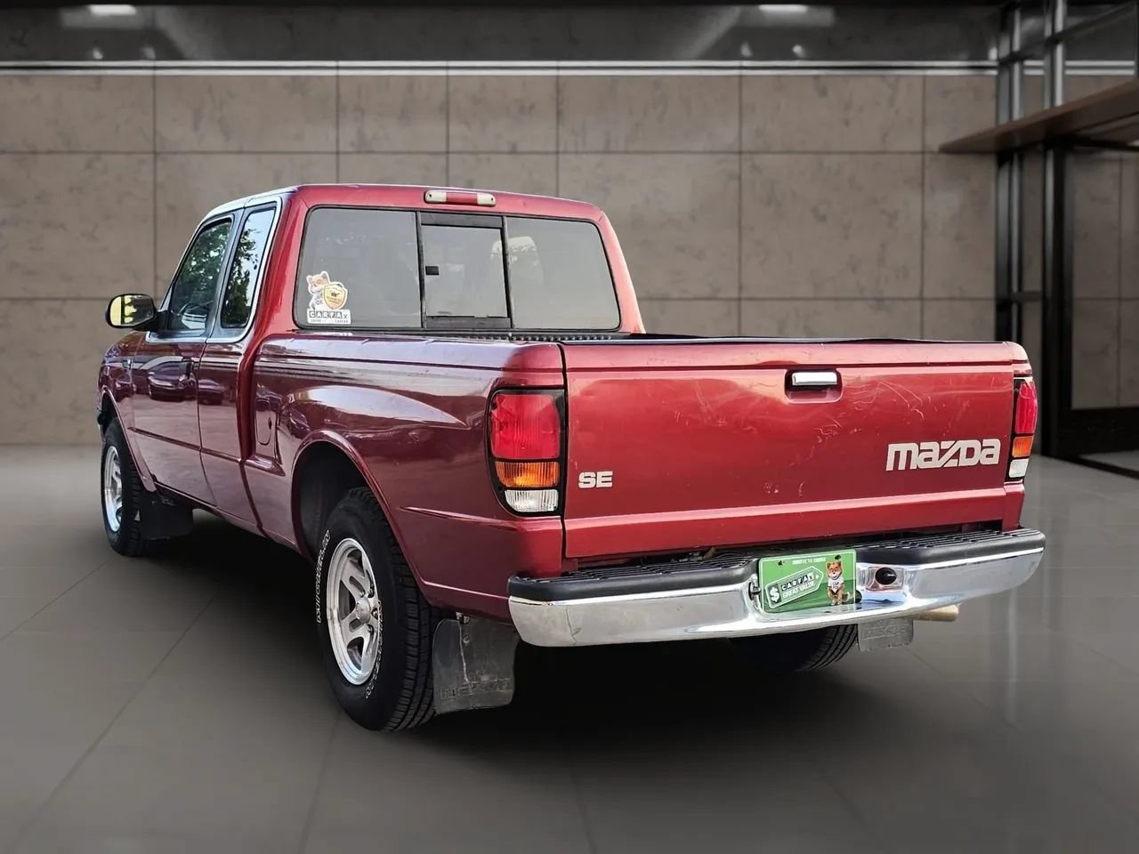 Used 1998 MAZDA B-Series Pickup 2WD Cab Plus B2500 image 12