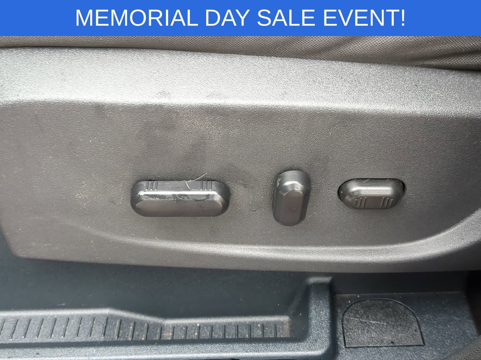 Used 2016 Ford Escape SE AWD/4WD image 19