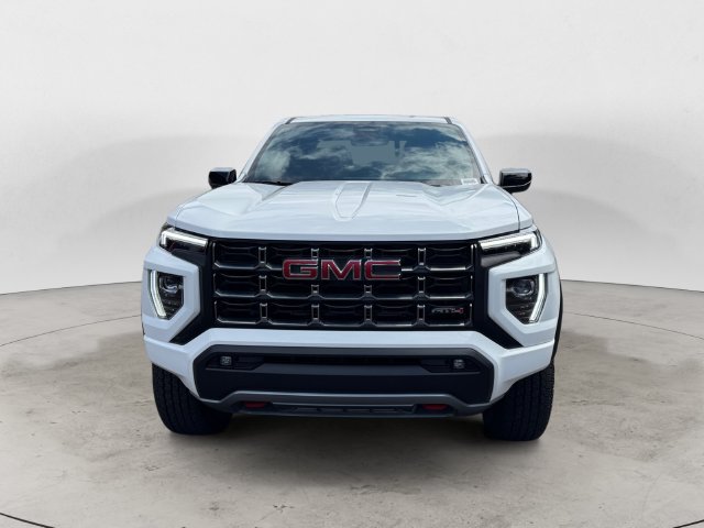Certified 2024 GMC Canyon AT4 AWD/4WD image 2