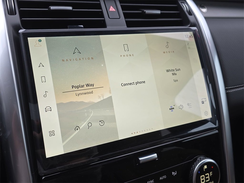 New 2026 Land Rover Discovery Dynamic SE image 22