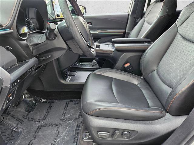 Used 2021 Toyota Sienna XSE w/ XSE Plus Package AWD/4WD image 16