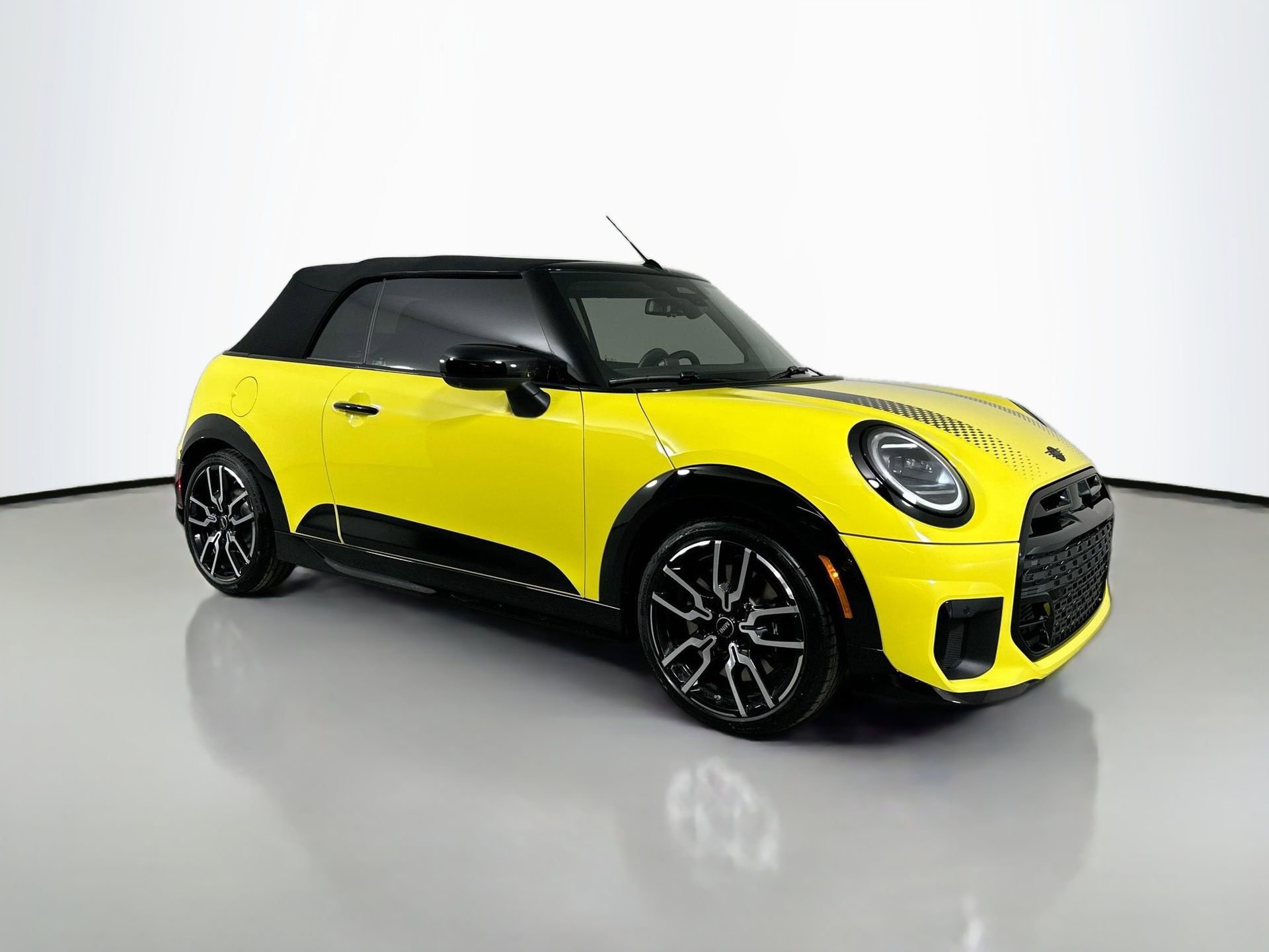 New 2026 MINI Cooper S image 3