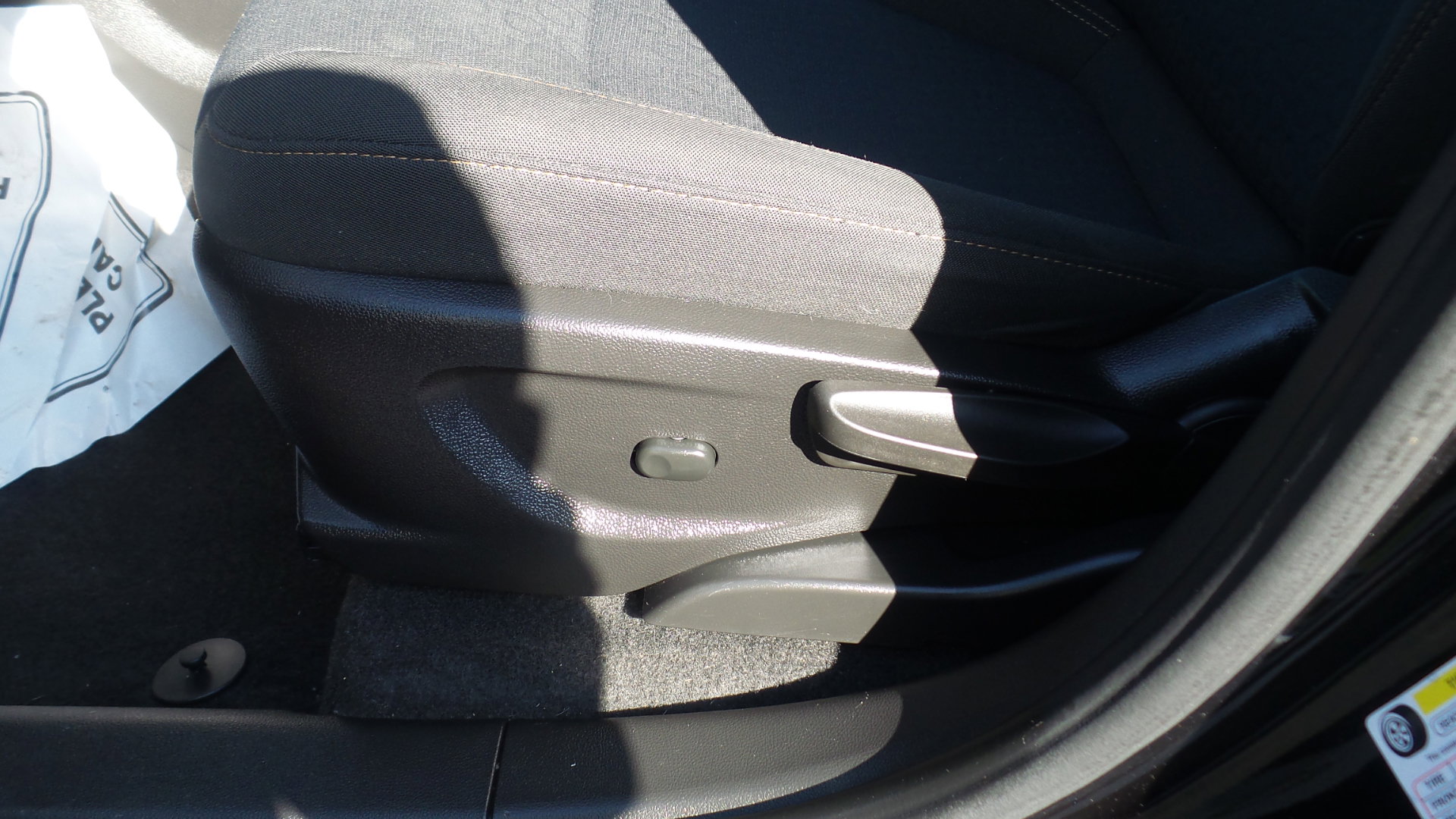 Used 2020 Chevrolet Trax LS w/ Tint and Cruise Package image 8