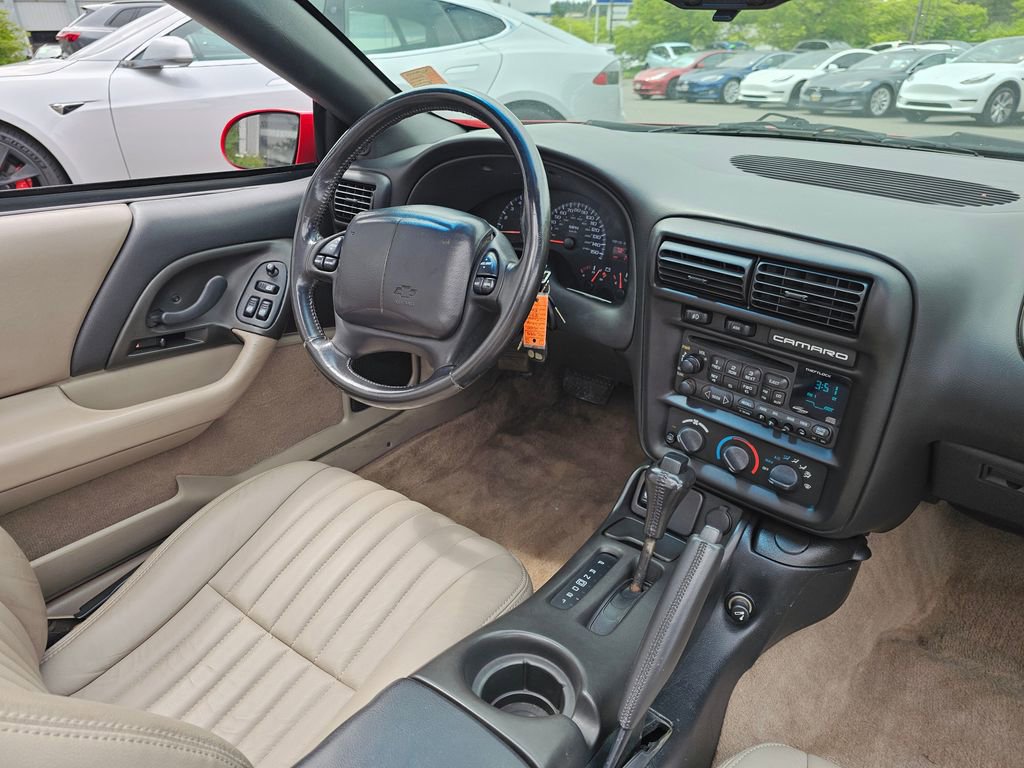 Used 2000 Chevrolet Camaro Z28 image 19