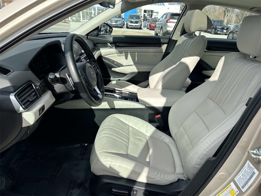 Used 2018 Honda Accord EX-L image 16