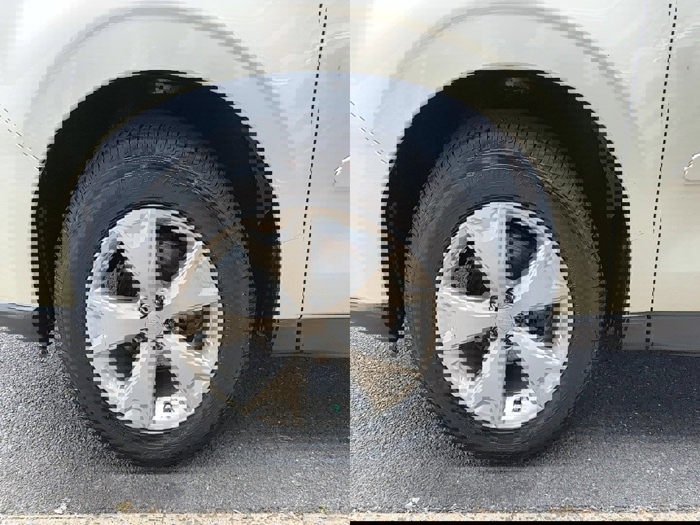 Used 2014 Subaru Forester 2.5i Touring image 27