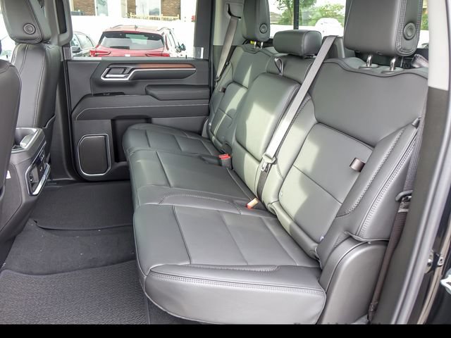 New 2026 GMC Sierra 3500 Denali w/ Technology Package AWD/4WD image 11
