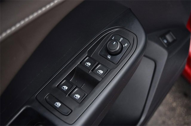 Certified 2022 Volkswagen Taos SEL w/ Panoramic Sunroof Package image 8