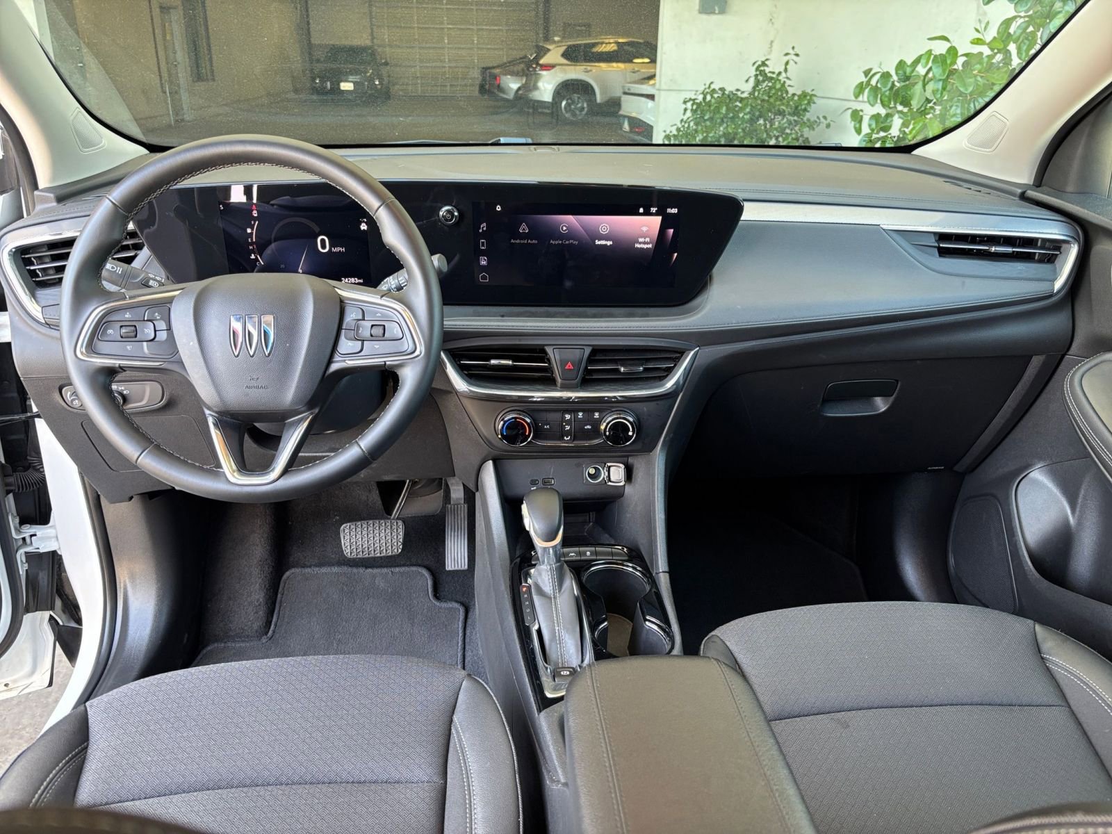 Used 2025 Buick Encore GX Preferred AWD/4WD image 33