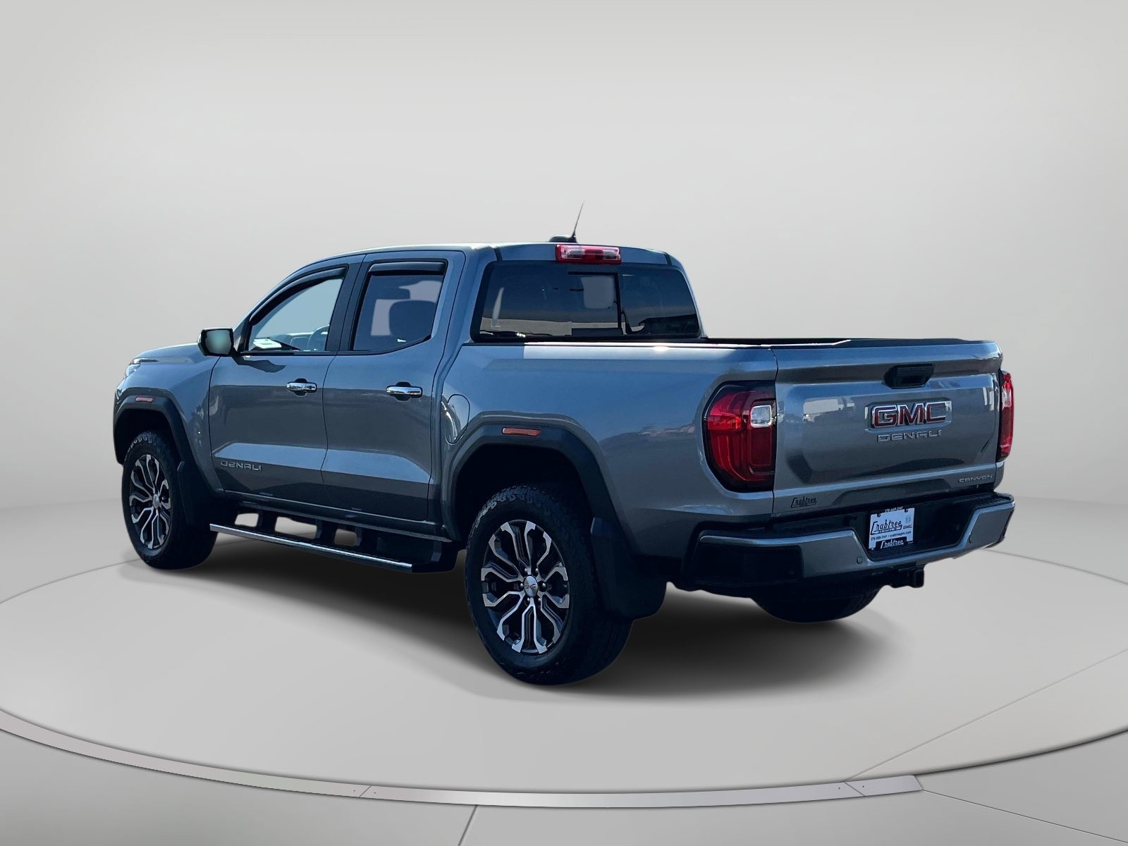 Used 2026 GMC Canyon Denali AWD/4WD image 7