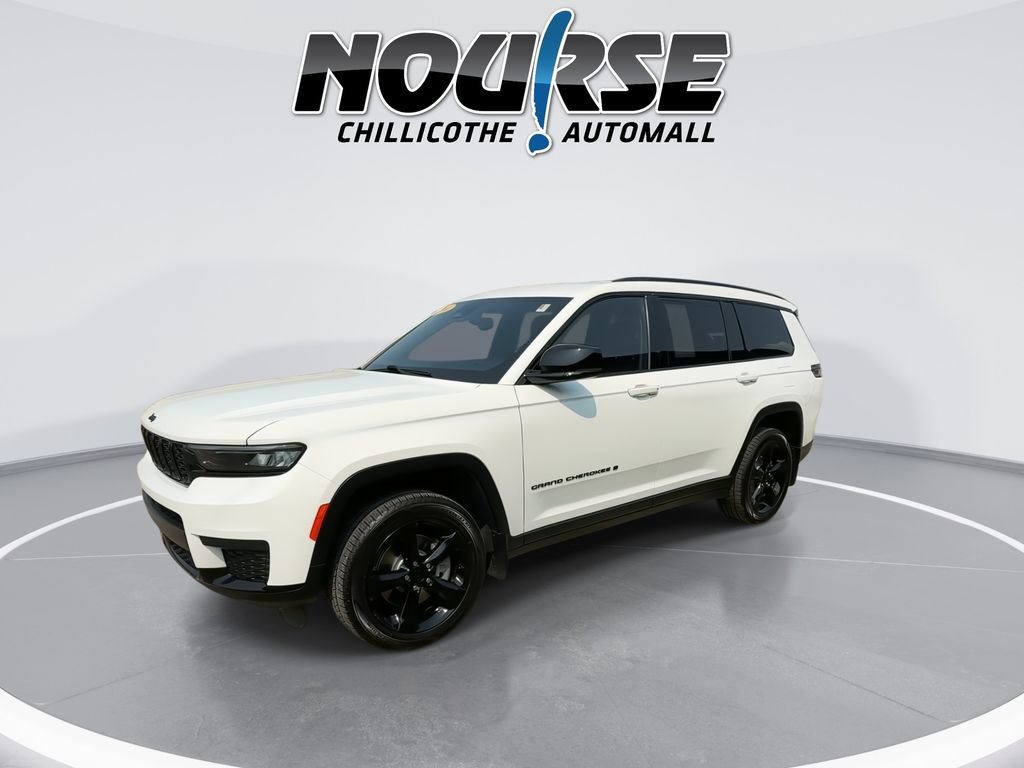 Used 2024 Jeep Grand Cherokee L Laredo AWD/4WD image 4