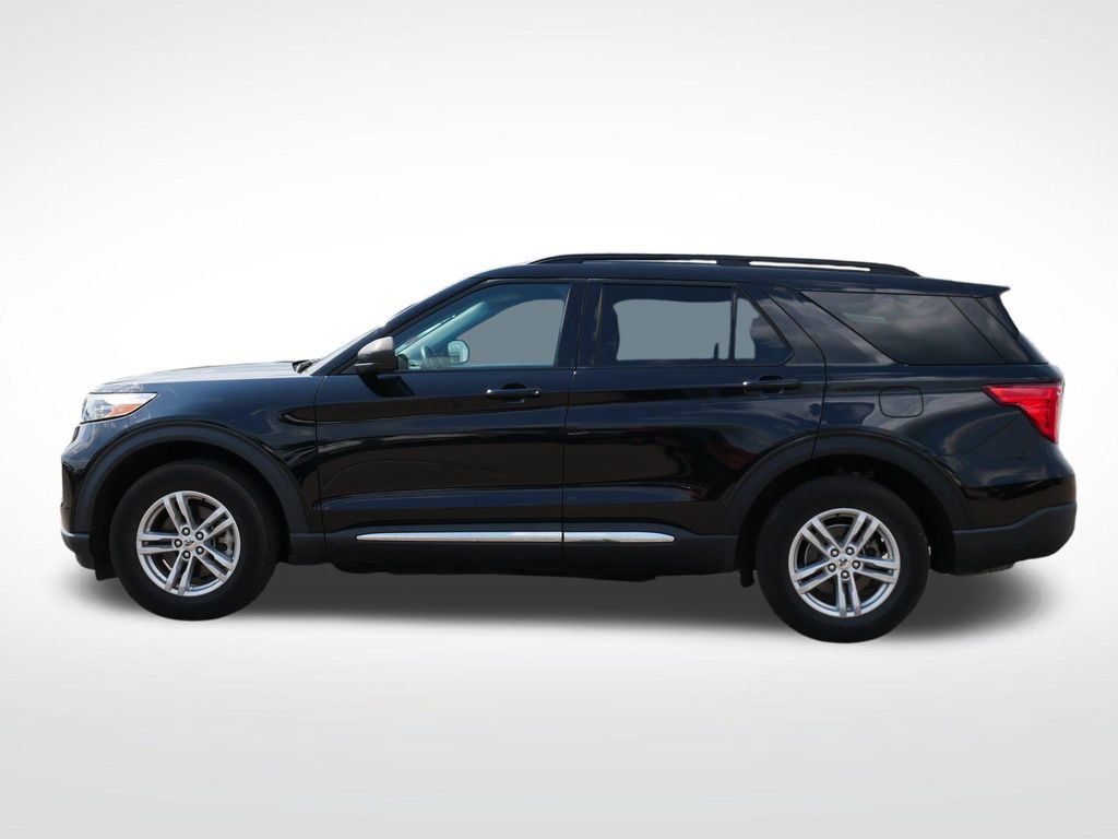Certified 2022 Ford Explorer XLT AWD/4WD image 6