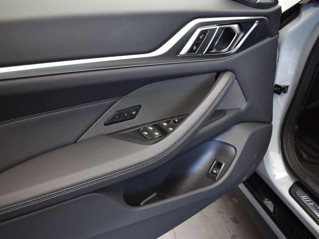 New 2026 BMW 430i w/ M Sport Package image 11