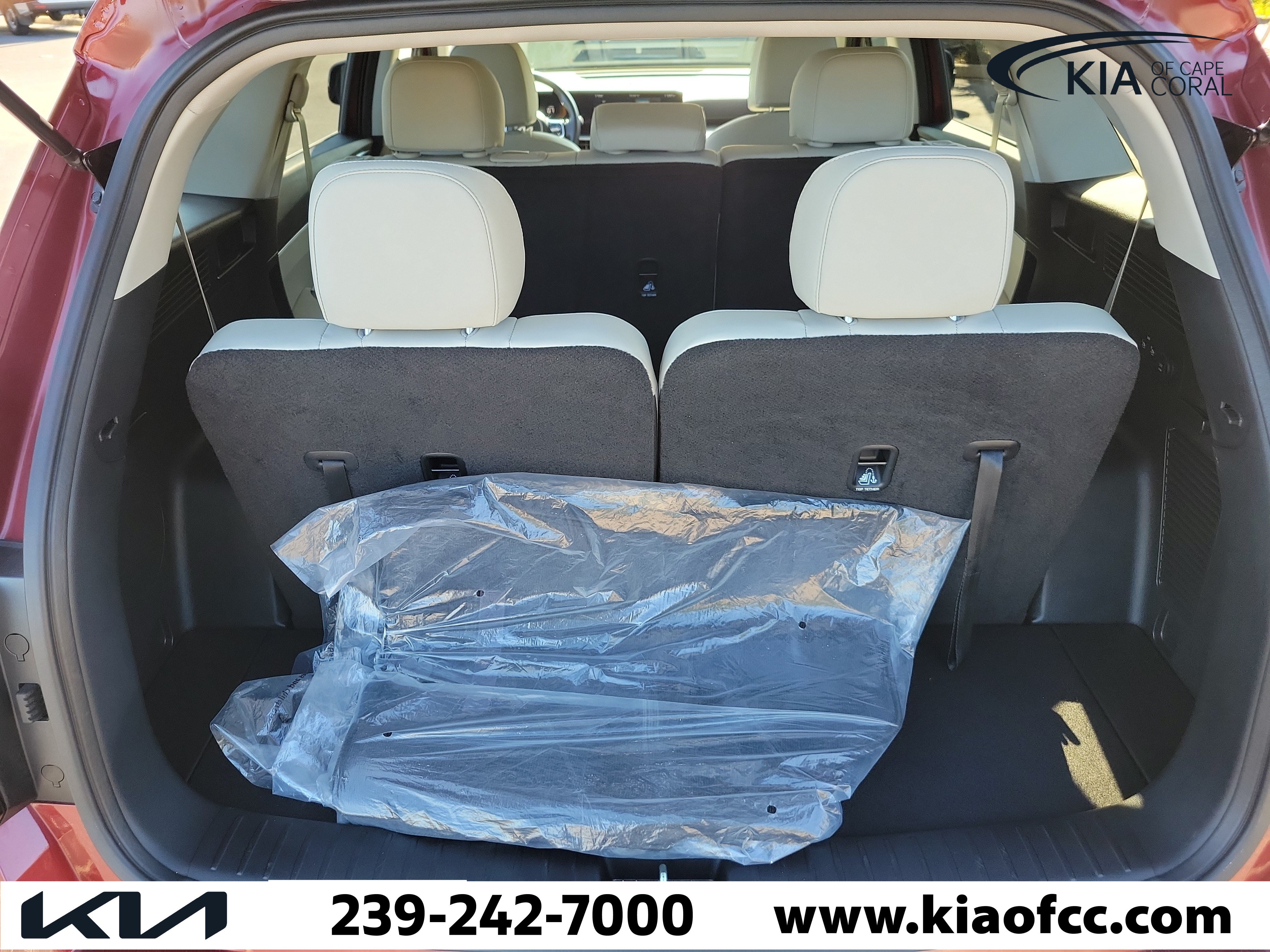 Certified 2025 Kia Sorento S w/ Panoramic Sunroof Package FWD image 11