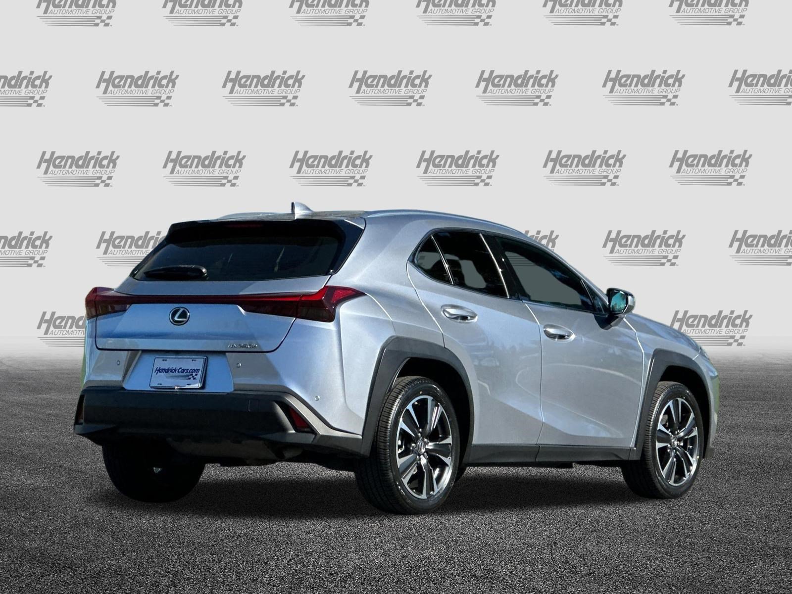 Certified 2023 Lexus UX 250h 250h image 5
