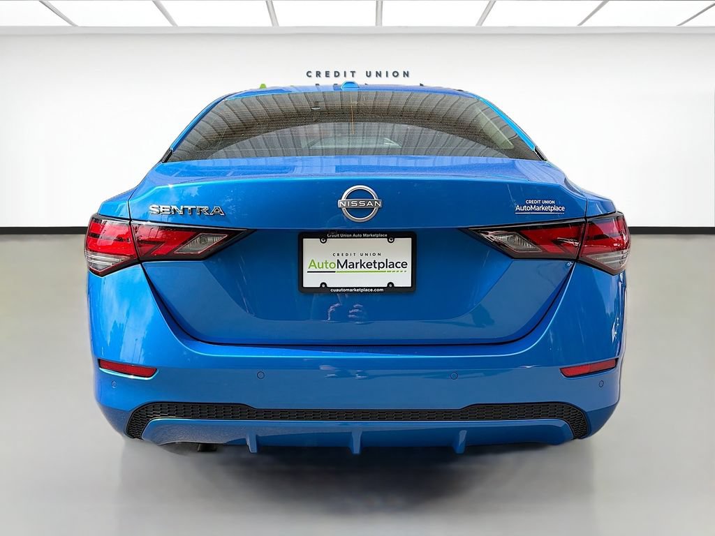 Used 2025 Nissan Sentra SV FWD image 6