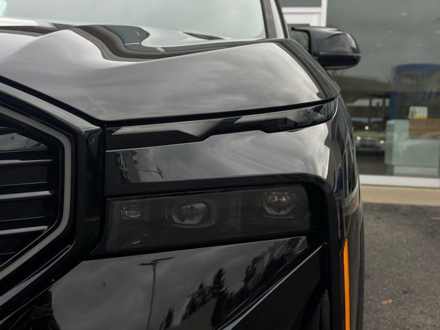 New 2026 BMW XM Label Red image 11