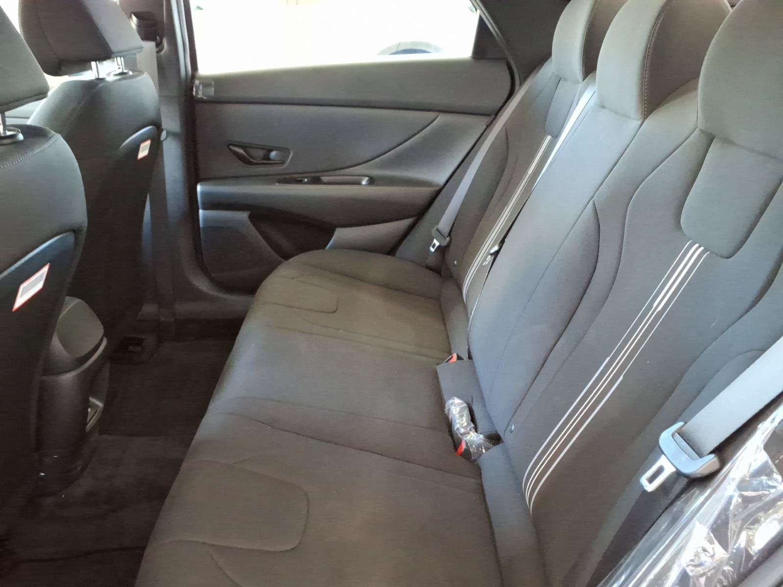 Certified 2026 Hyundai Elantra Sport w/ Cargo Package FWD image 14