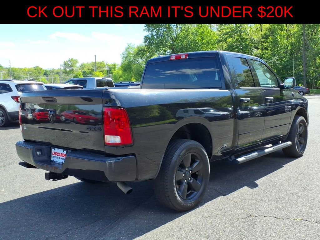 Used 2018 RAM 1500 Express w/ Black Ram 1500 Express Group AWD/4WD image 6