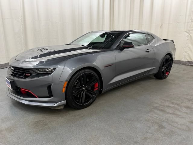 Used 2022 Chevrolet Camaro LT w/ Redline Edition RWD image 3