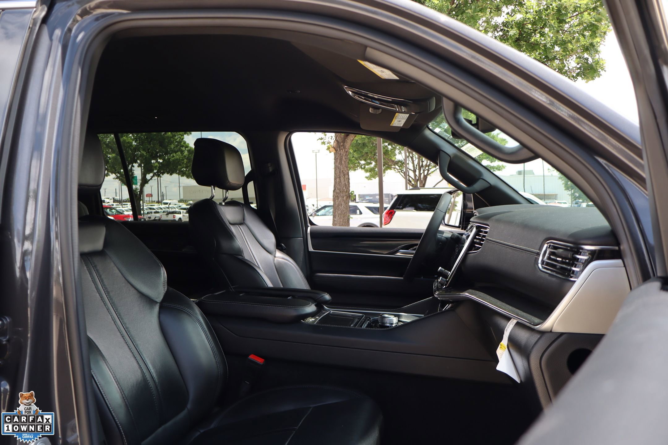Used 2022 Jeep Wagoneer Series I RWD image 34