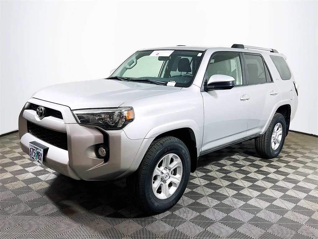 Certified 2019 Toyota 4Runner SR5 image 4