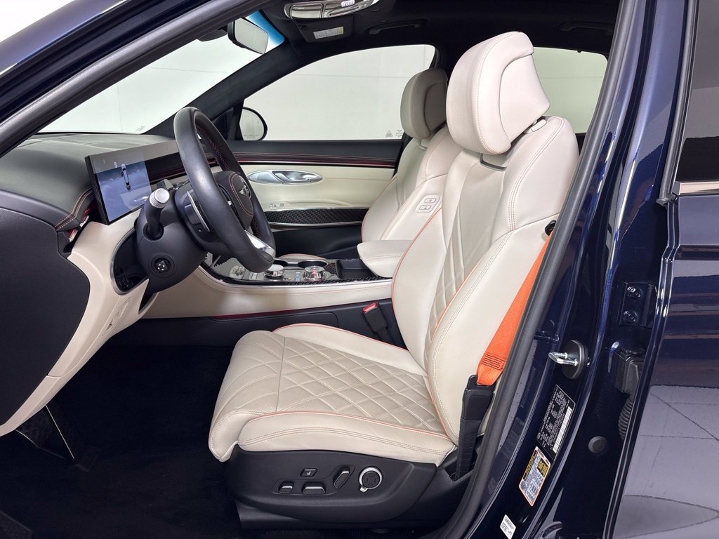 New 2026 Genesis GV70 3.5T Sport Prestige AWD/4WD image 14