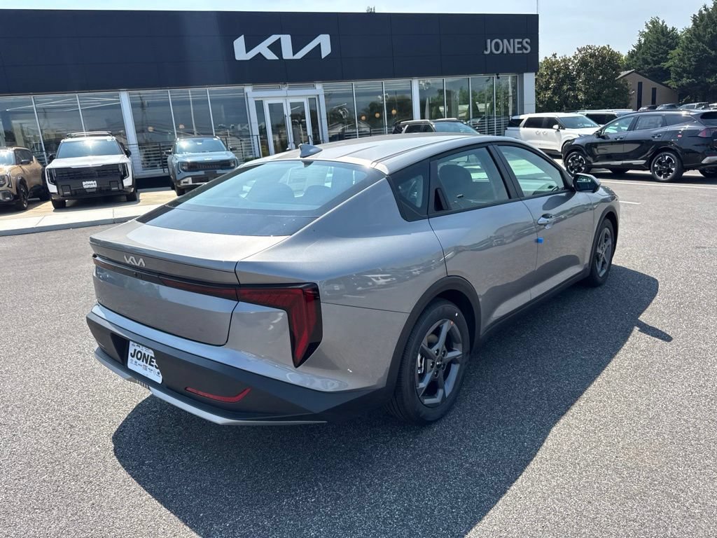 New 2026 Kia K4 FWD image 5