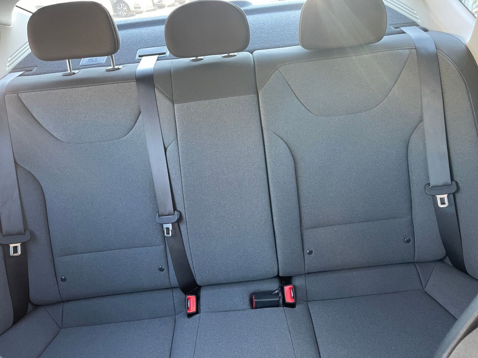 Used 2025 Kia K4 LXS image 37