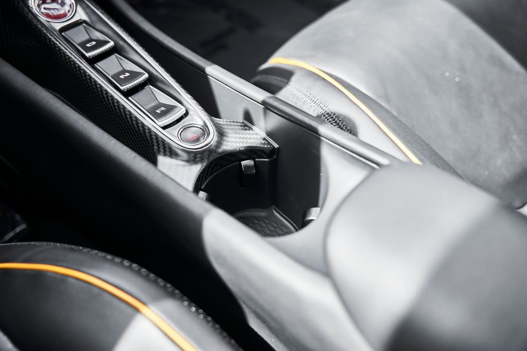 Used 2024 McLaren Artura image 58