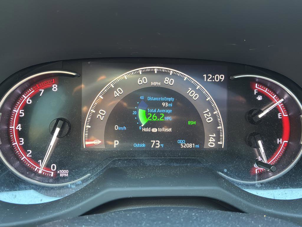 Used 2019 Toyota RAV4 Limited FWD image 34