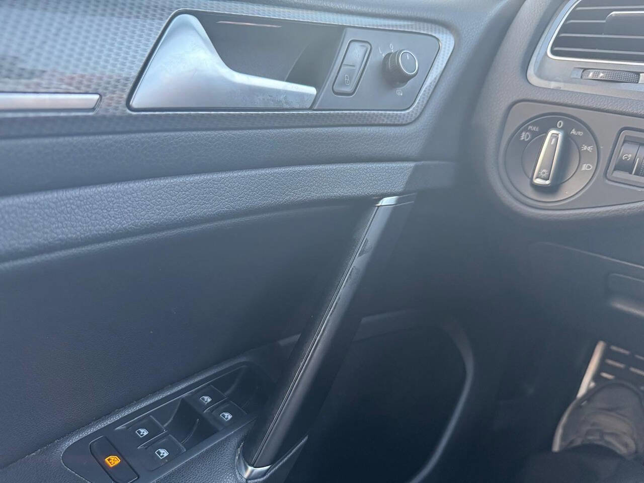 Used 2017 Volkswagen Golf Alltrack SE image 44