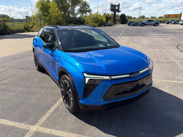 Used 2026 Chevrolet Blazer EV RS w/ Super Cruise Package AWD/4WD image 8