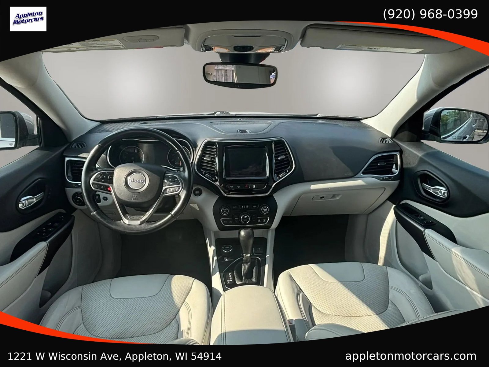 Used 2019 Jeep Cherokee Limited w/ Technology Group AWD/4WD image 17