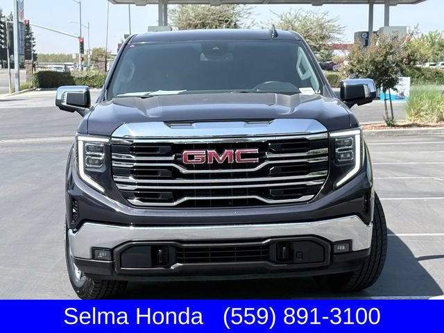 Used 2023 GMC Sierra 1500 SLT w/ SLT Premium Package AWD/4WD image 3