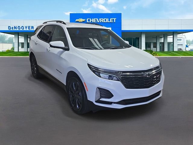 Used 2023 Chevrolet Equinox RS AWD/4WD image 5