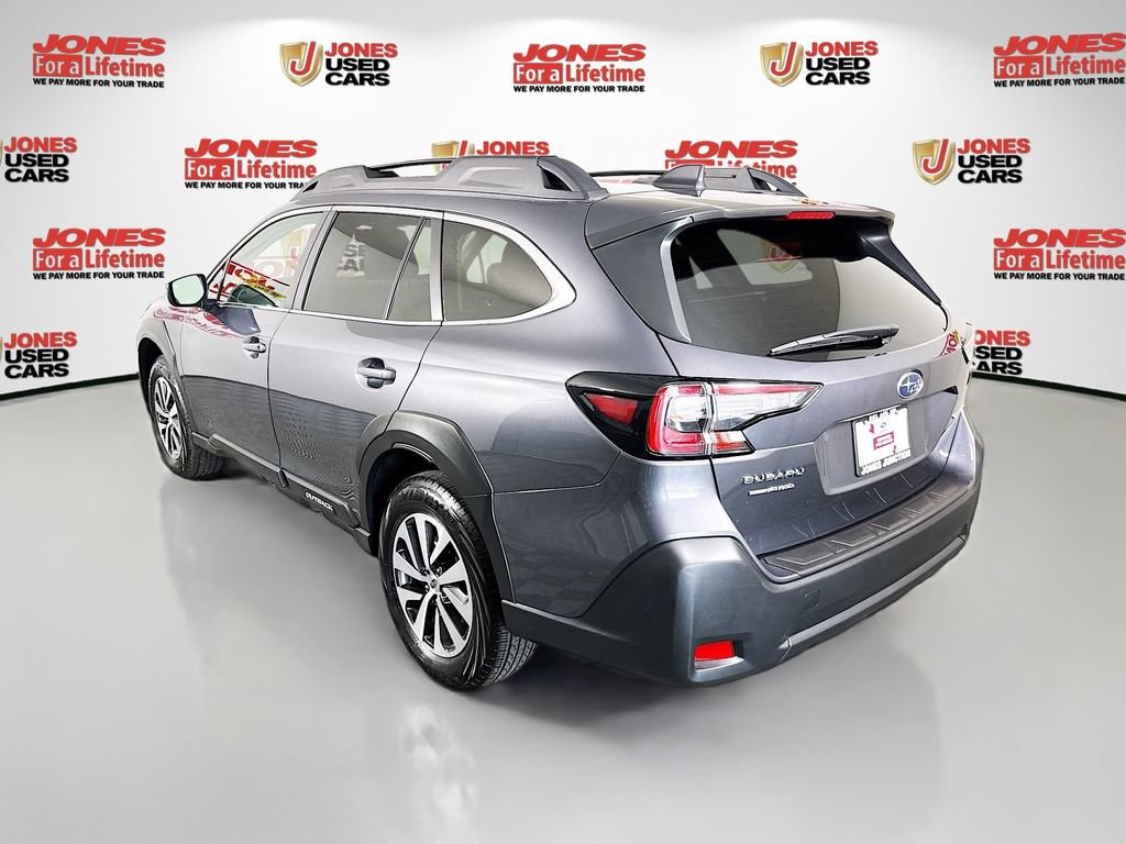 Certified 2025 Subaru Outback Premium w/ Popular Package #1 AWD/4WD image 2