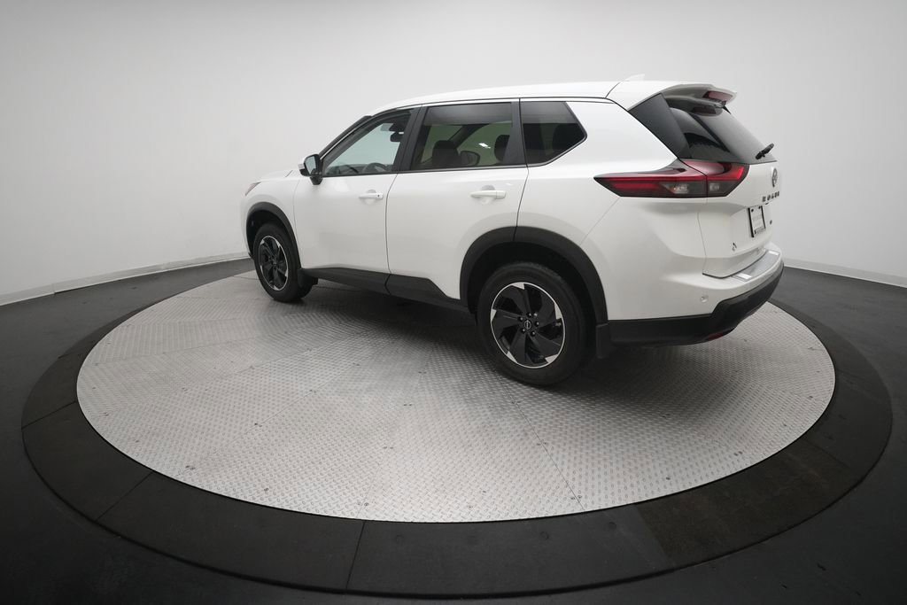 Used 2026 Nissan Rogue SV image 33
