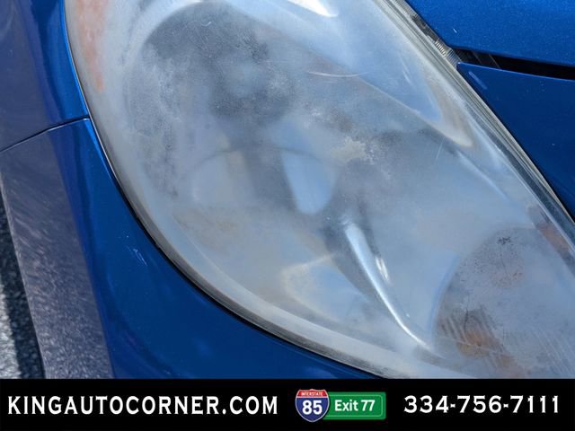 Used 2014 Nissan Versa SL image 4