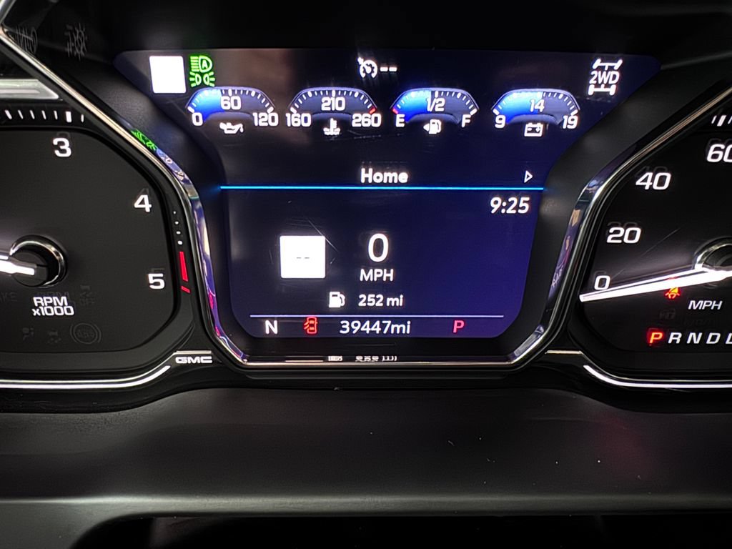 Used 2023 GMC Sierra 3500 Denali w/ Denali Ultimate Package AWD/4WD image 18
