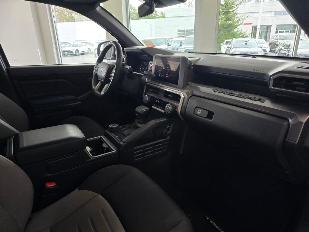 Certified 2024 Toyota Tacoma TRD Off-Road AWD/4WD image 43