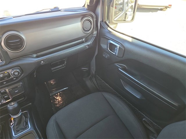 Used 2021 Jeep Gladiator Sport image 13