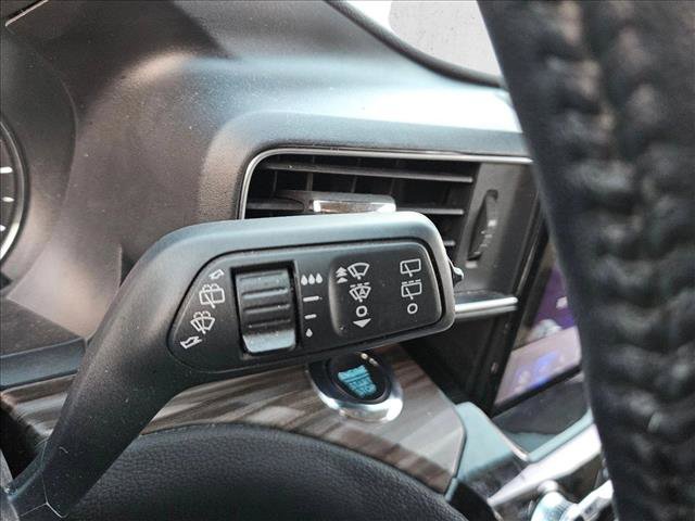 Certified 2022 Ford Explorer Limited w/ Limited Technology Package image 15