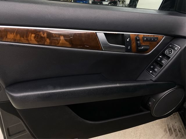 Used 2014 Mercedes-Benz C 300 4MATIC Sedan image 26