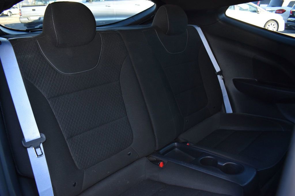 Used 2020 Hyundai Veloster N w/ Performance Package image 22